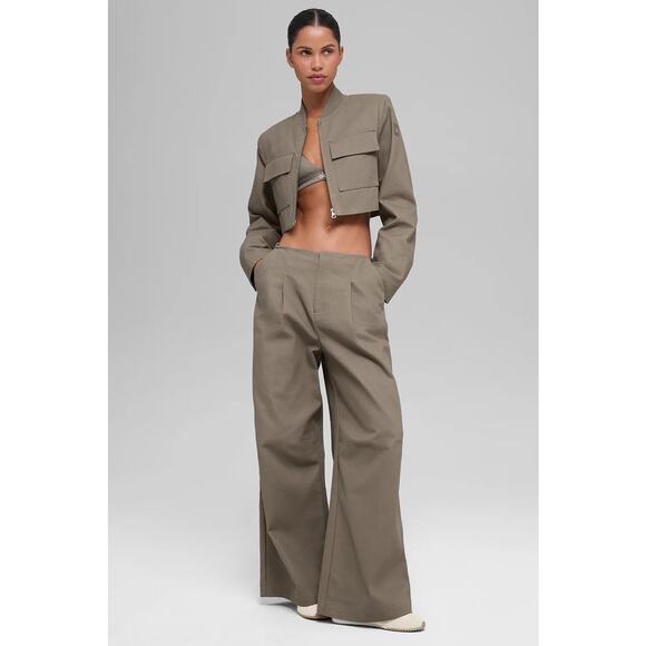 ALO Yoga Pants - Alo Light Cocoa Main Character High-Waist Wide Leg Trouser Cropped Jacket XS